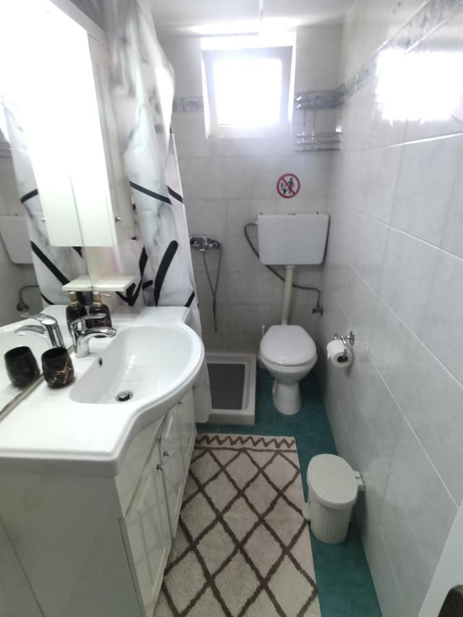 Aktis Apartment Луца Экстерьер фото